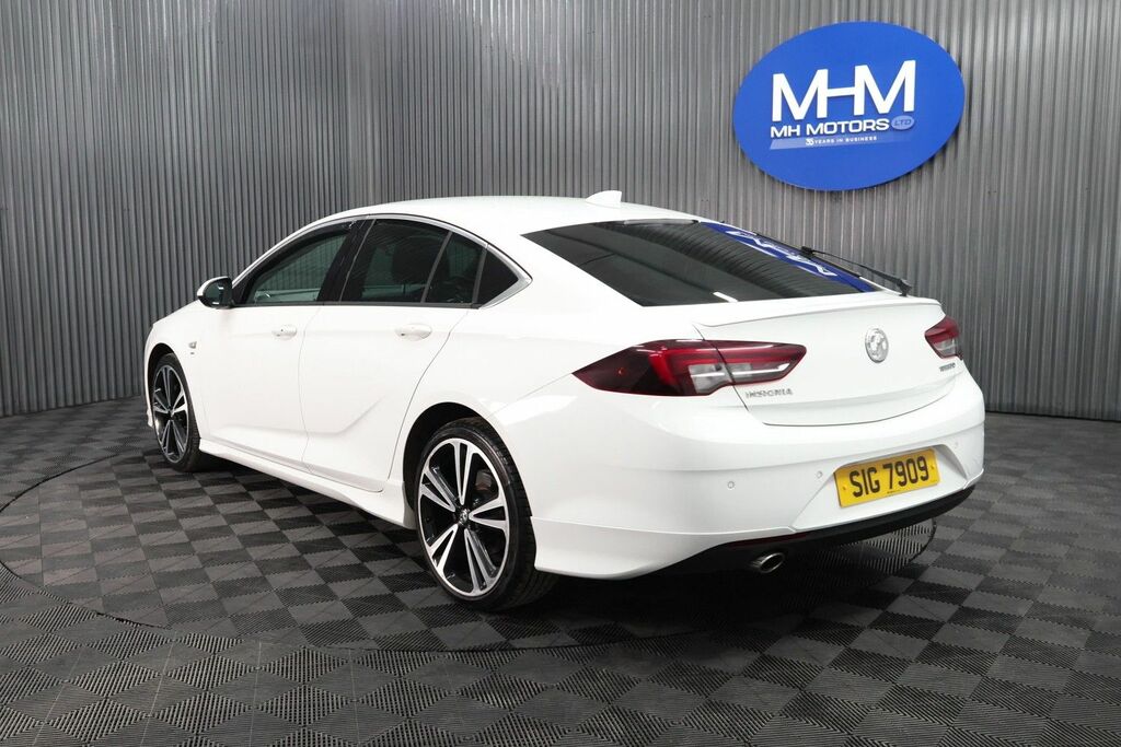Vauxhall Insignia Turbo D Blueinjection Sri White #5