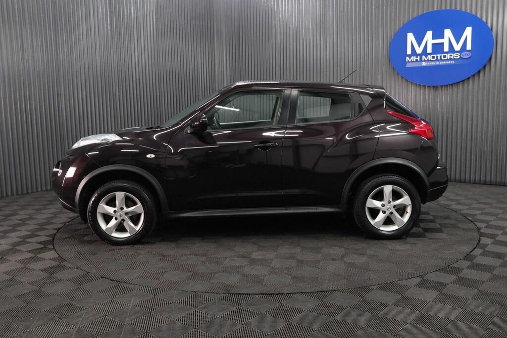 Nissan Juke Visia Suv SFZ8965 Black #3