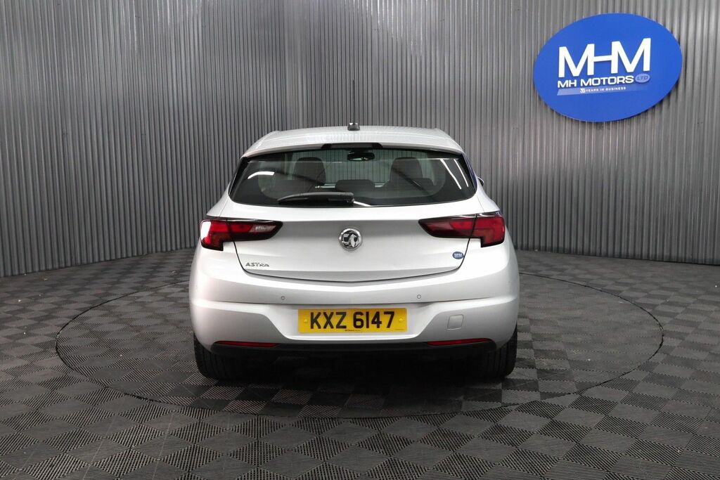 Vauxhall Astra Elite Hatchback KXZ6147 Silver #6