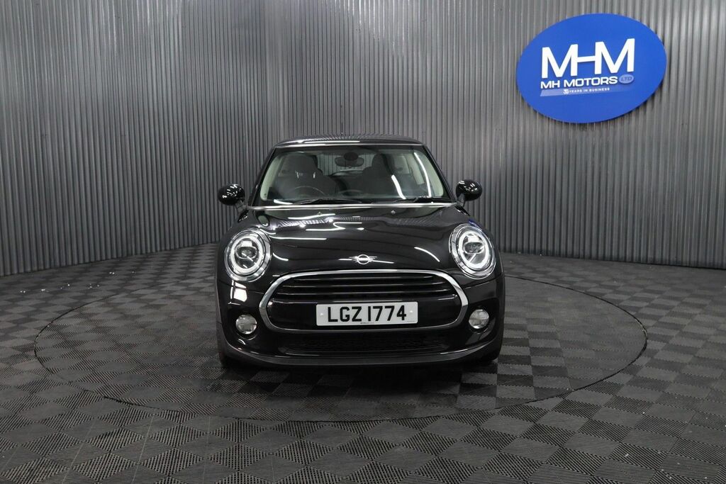 Mini Hatch Cooper D Hatchback Black #2