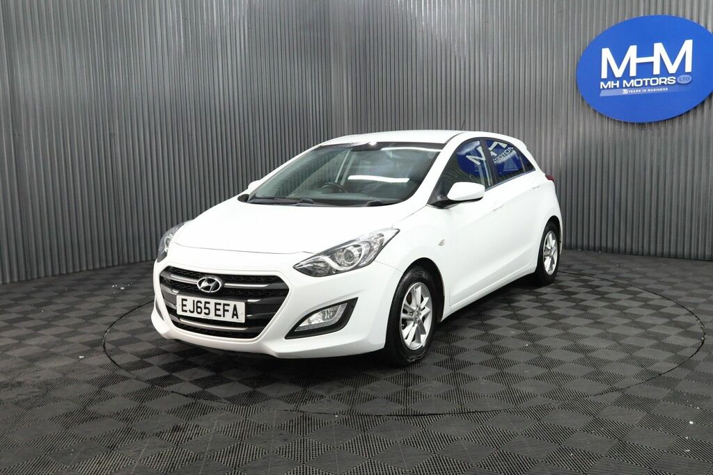 Hyundai I30 Crdi Blue Drive Se White #3