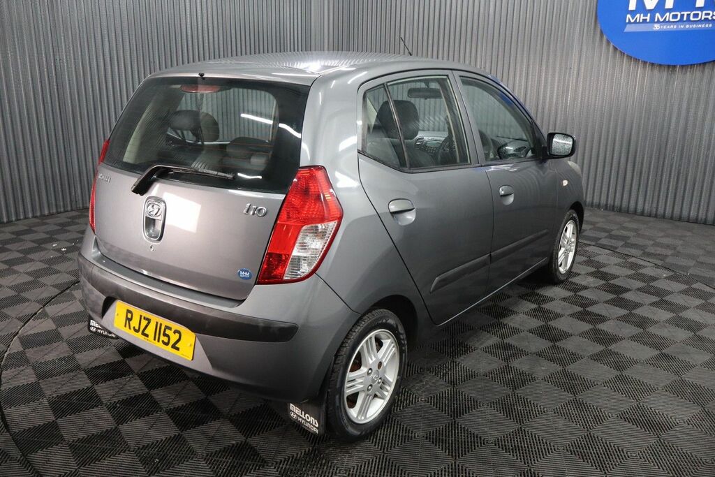 Hyundai I10 Classic Red #15