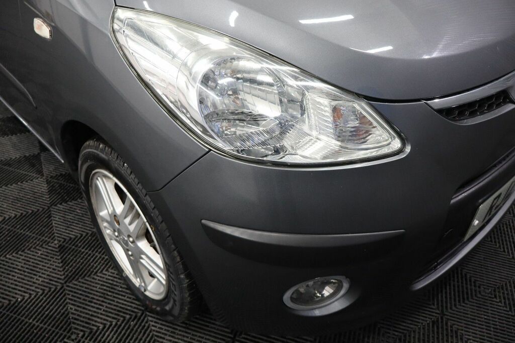 Hyundai I10 Classic Red #19