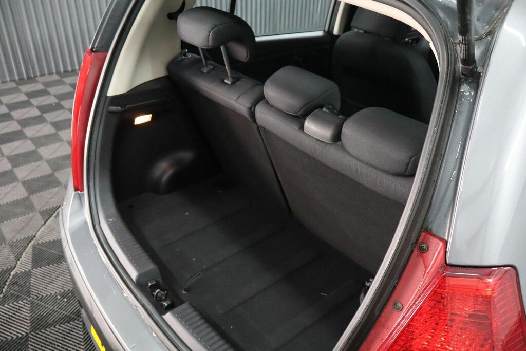 Hyundai I10 Classic Red #23
