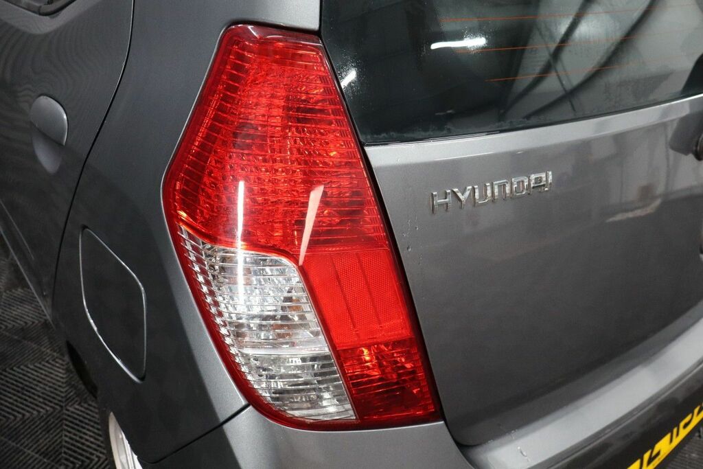 Hyundai I10 Classic Red #20