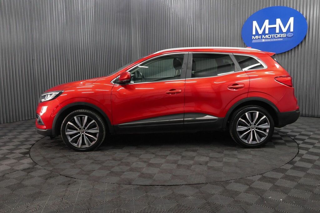 Renault Kadjar Blue Dci Iconic Suv Red #4