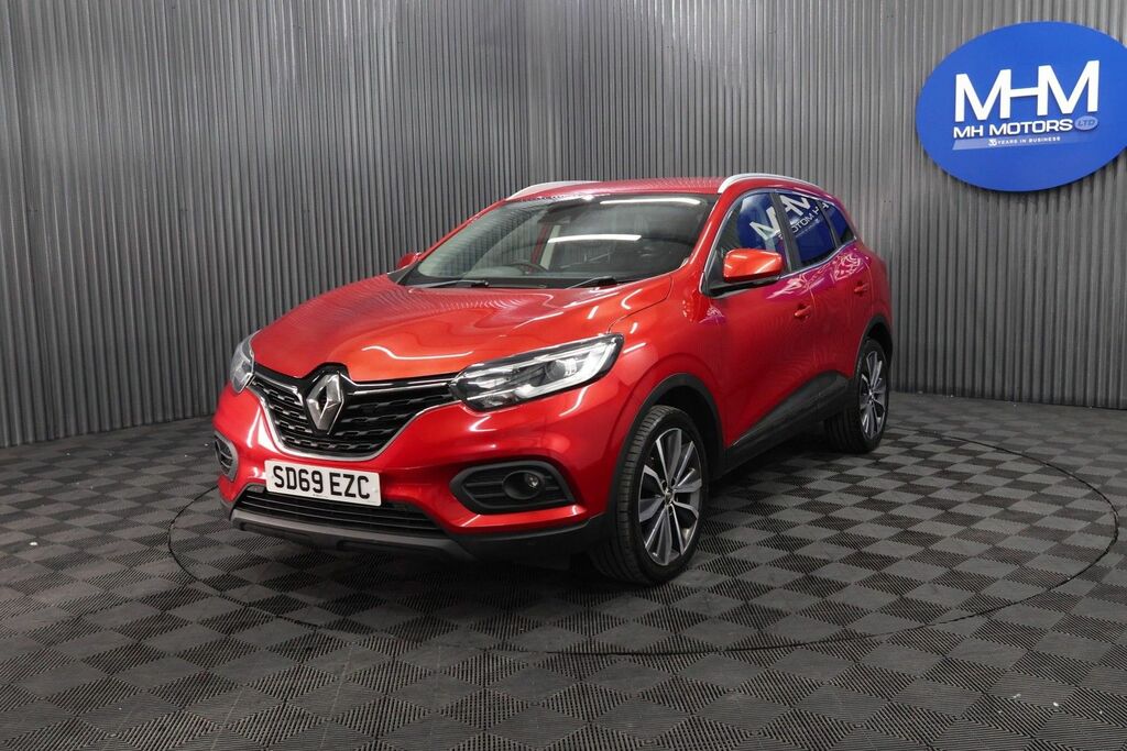 Renault Kadjar Blue Dci Iconic Suv Red #3