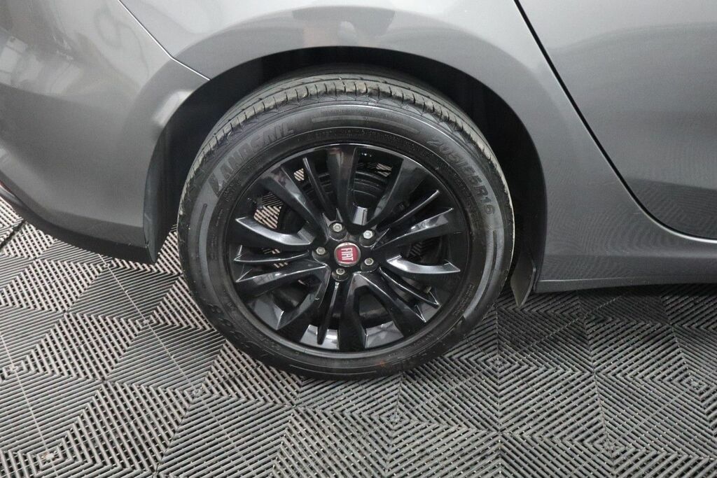 Fiat Tipo 1.4 Mpi Lounge Euro 6 Black #18