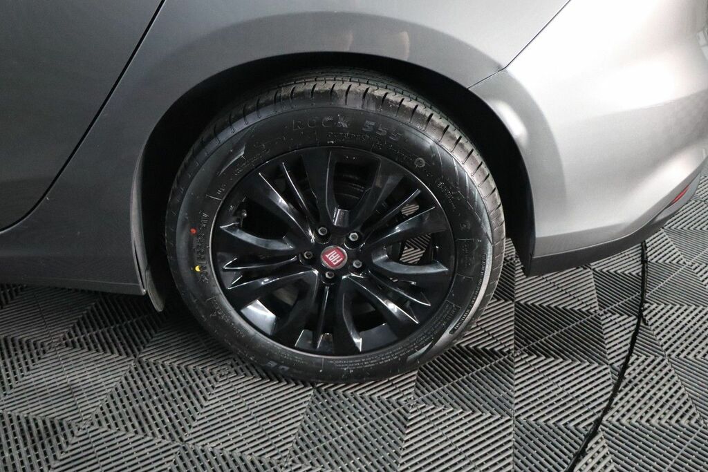 Fiat Tipo 1.4 Mpi Lounge Euro 6 Black #16