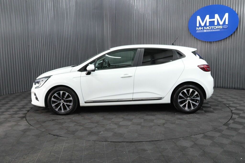 Renault Clio Blue Dci Iconic Hatchback HV70HPU White #4