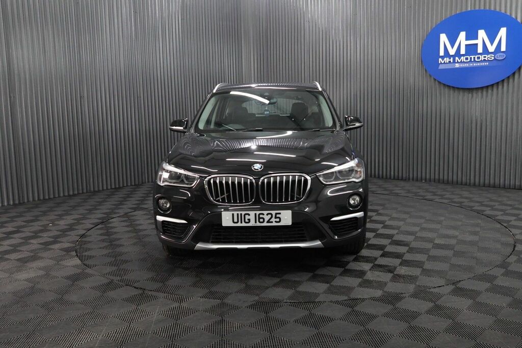 BMW X1 20I Xline Suv Black #2