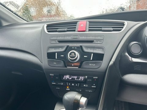 Honda Civic I-vtec Se Plus SC64EXJ White #5