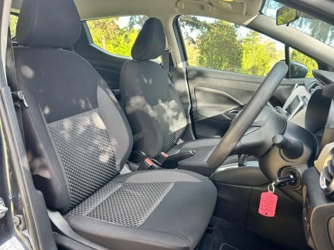 Nissan Micra Ig-t Acenta Xtronic  #4