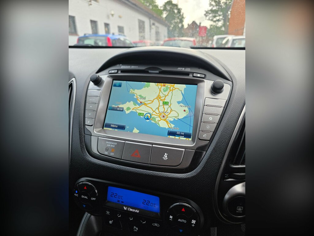Hyundai Ix35 1.7 Crdi Se Suv Euro 5 Ss Na Black #4