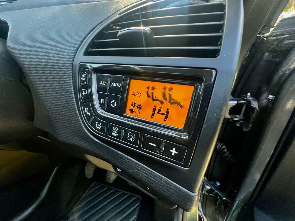 Citroen Grand C4 Picasso Edition Silver #32
