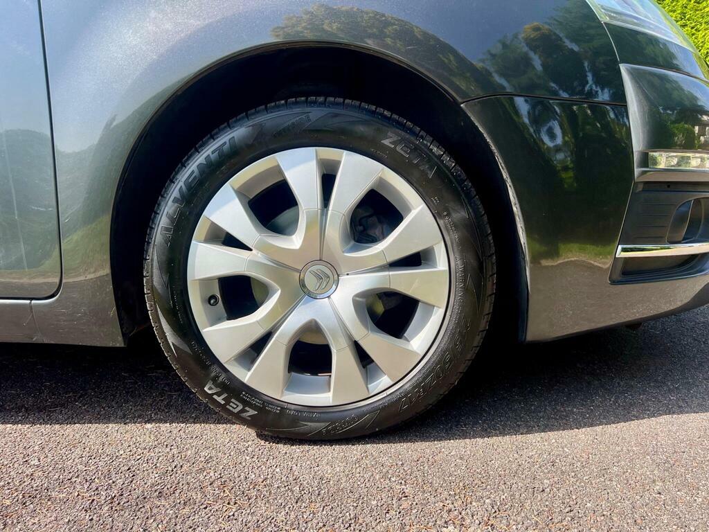 Citroen Grand C4 Picasso Edition Silver #19