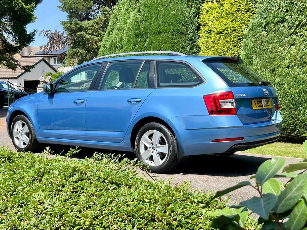Skoda Octavia 1.5 Tsi Act Se Dsg Euro 6 S S Blue #4