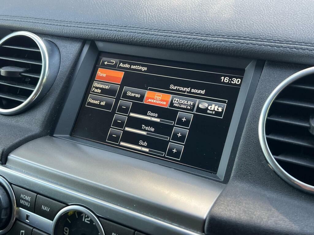 Land Rover Discovery 4 Suv Black #31