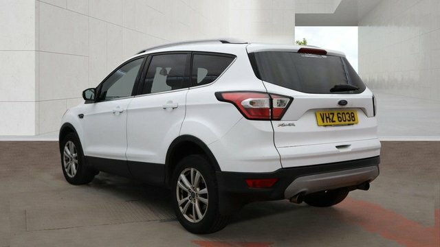 Ford Kuga 1.5 Tdci Zetec Suv Euro 6 S S White #3