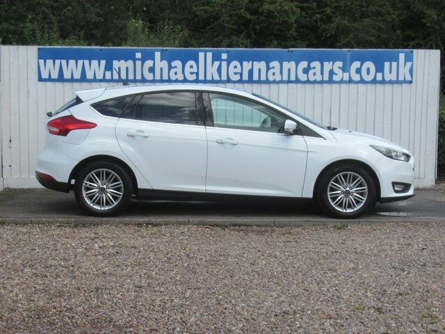 Ford Focus 1.0T Ecoboost Zetec Edition Hatchback A White #2