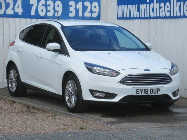 Ford Focus 1.0T Ecoboost Zetec Edition Hatchback A White