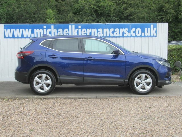 Nissan Qashqai 1.5 Dci Acenta Premium Suv Euro BT68GLV Blue #2