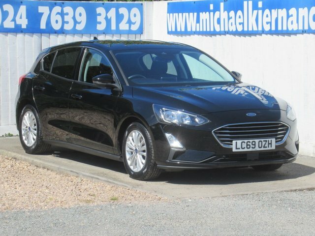 Ford Focus 1.0T Ecoboost Titanium Hatchback Black