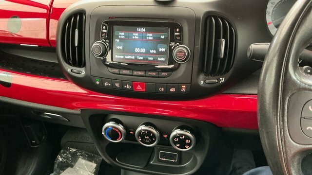 Fiat 500L Mpv Red #9