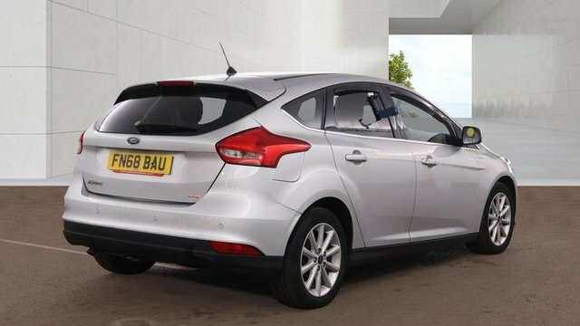 Ford Focus 1.5 Tdci Titanium Hatchback Euro Silver #4