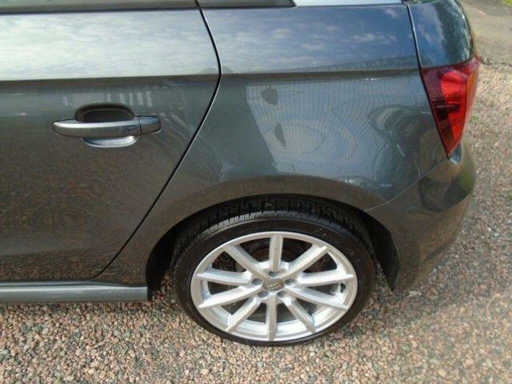 Audi A1 Hatchback 1.0 Black #22