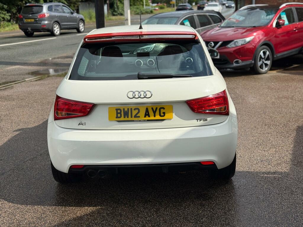 Audi A1 2.0 Tdi Black Edition White #13