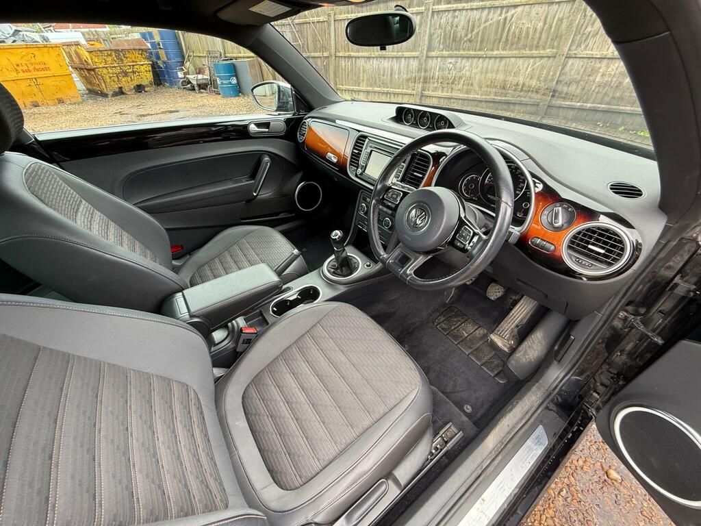 Volkswagen Beetle 2.0 Tdi Fender Euro 5 Black #4