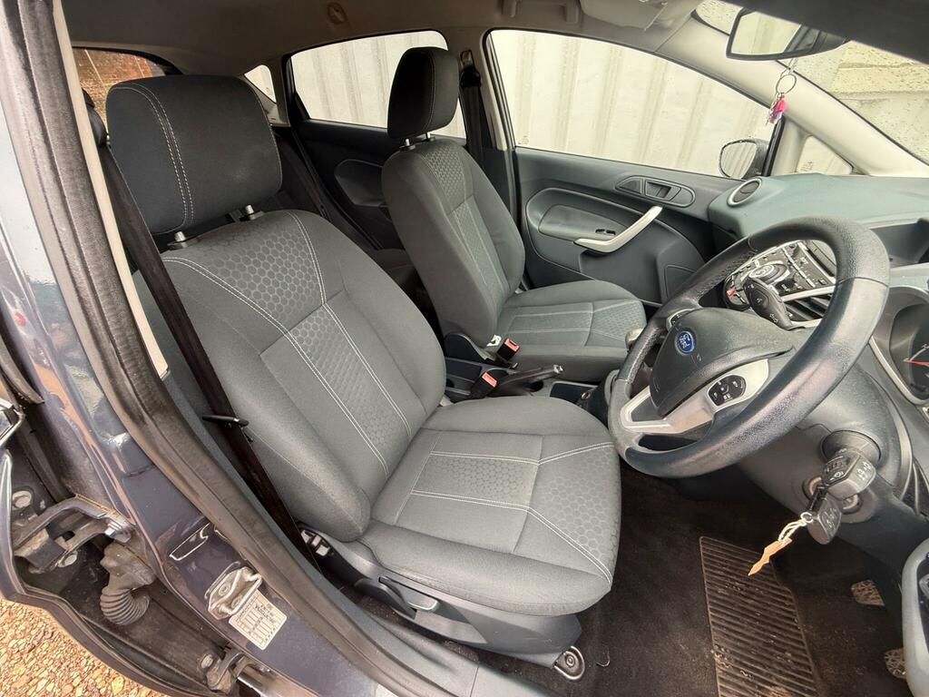 Ford Fiesta 1.4 Titanium  Silver #3