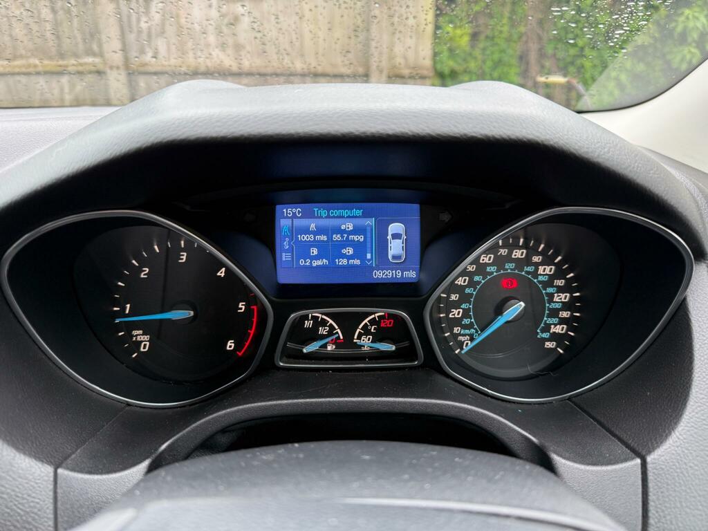 Ford Focus 1.6 Tdci Zetec Navigator Euro 5 Ss FV14BLJ Blue #4