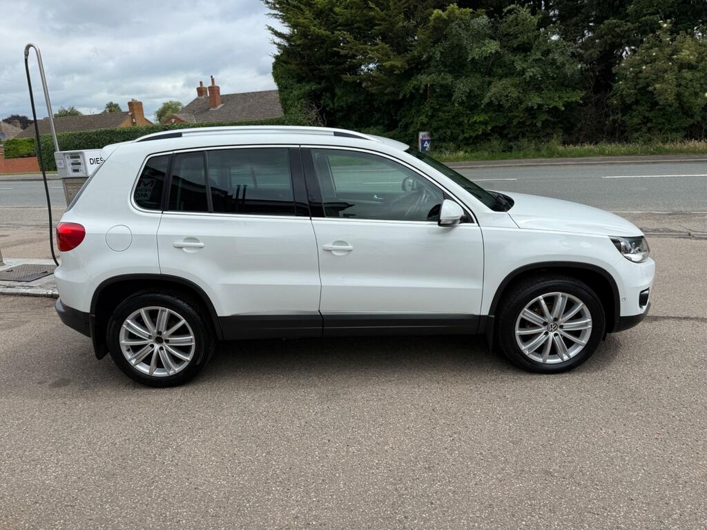 Volkswagen Tiguan 2.0 Tdi Bluemotion Tech Match Edition 4Wd Euro 6 AX65FAA White #5