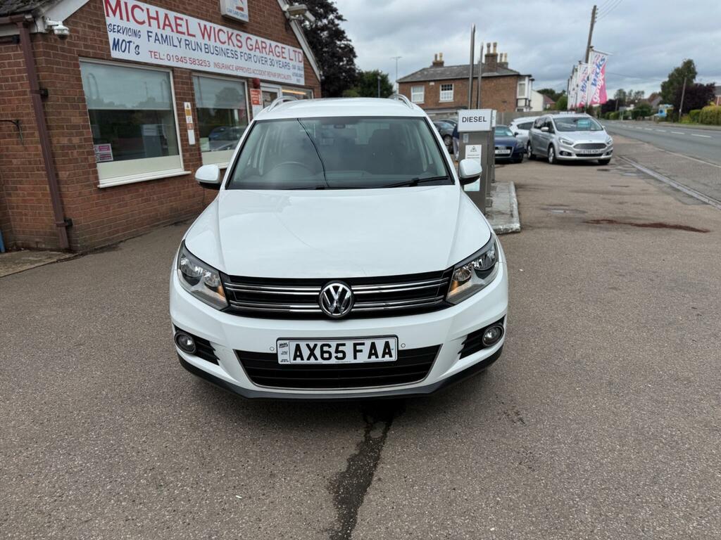 Volkswagen Tiguan 2.0 Tdi Bluemotion Tech Match Edition 4Wd Euro 6 AX65FAA White #4