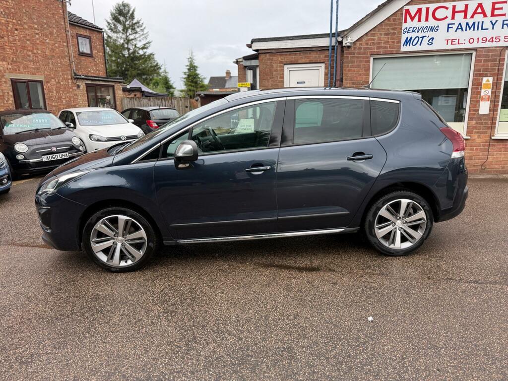 Peugeot 3008 1.6 Hdi Active - Hatchback #15