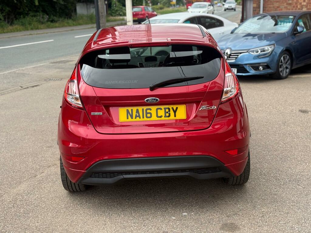Ford Fiesta 1.25 Studio Euro 6 Red #11