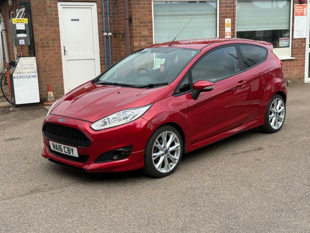 Ford Fiesta 1.25 Studio Euro 6 Red #6