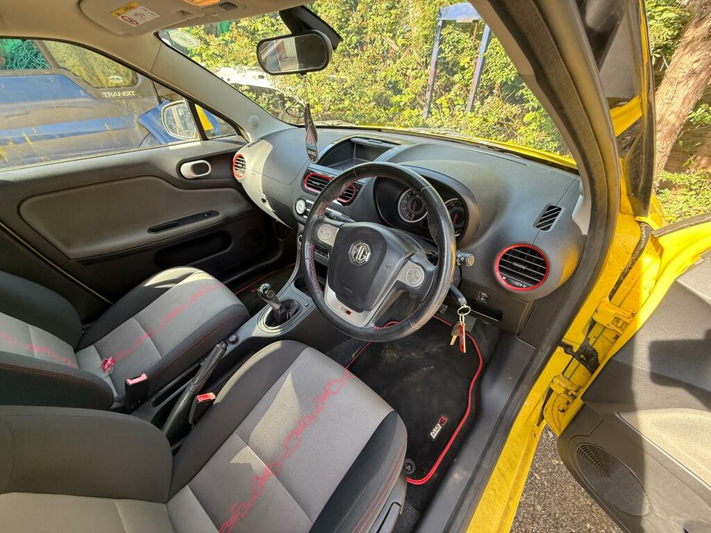 MG MG3 1.5 Vti-tech 3Style Euro 5 Yellow #2