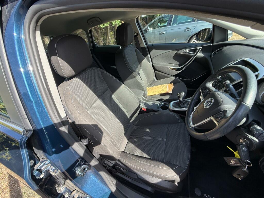 Vauxhall Astra 1.6 16V Sri Euro 5 Blue #3
