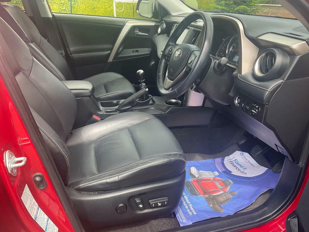 Toyota Rav 4 Invincible D-4d Red #22