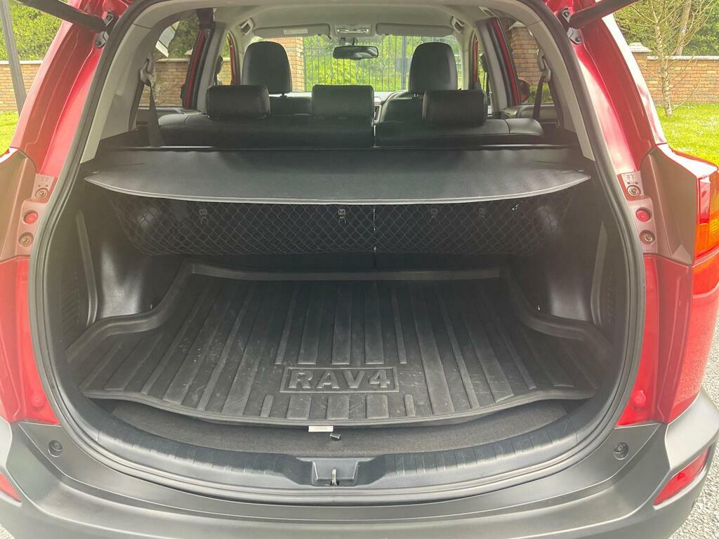 Toyota Rav 4 Invincible D-4d Red #19