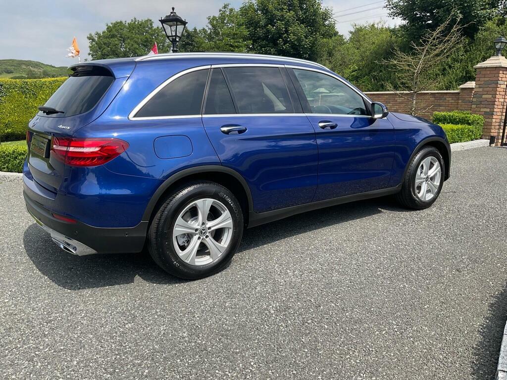 Mercedes-Benz GLC Class Glc 300 Amg Line Premium 4Matic White #10