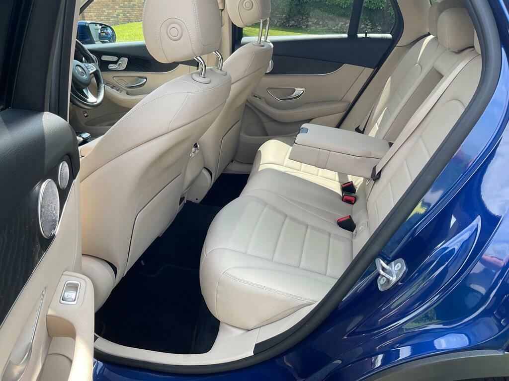 Mercedes-Benz GLC Class Glc 300 Amg Line Premium 4Matic White #19