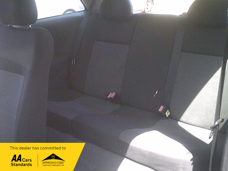 Vauxhall Corsa 1.2I 16V Sxi Black #18