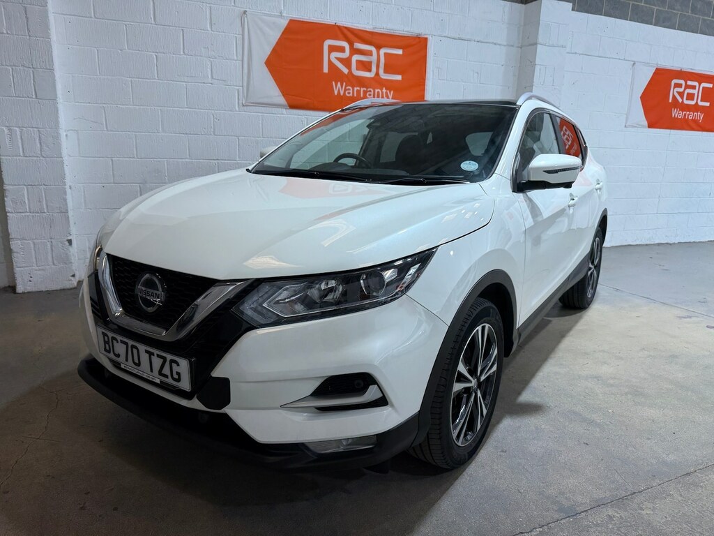 Nissan Qashqai 1.3 Dig-t 160 157 N-connecta Dct Glass Roof BC70TZG White