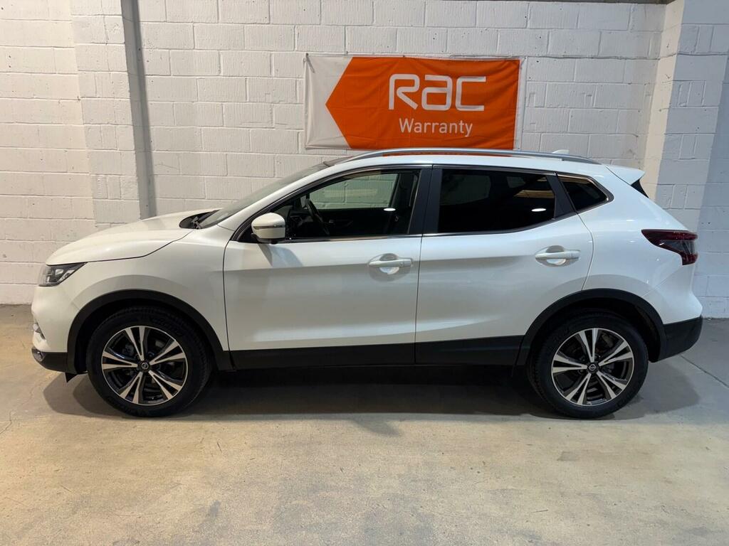 Nissan Qashqai 1.3 Dig-t 160 157 N-connecta Dct Glass Roof BC70TZG White #2
