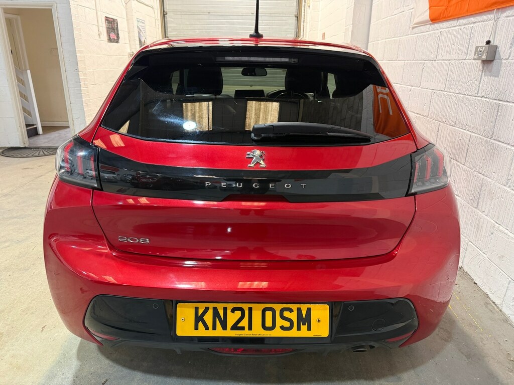 Peugeot 208 1.2 Puretech 100 Allure KN21OSM Red #4