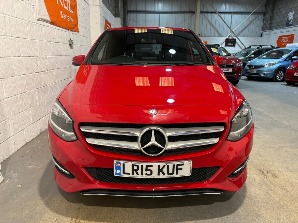 Mercedes-Benz B Class B180 Se Red #6